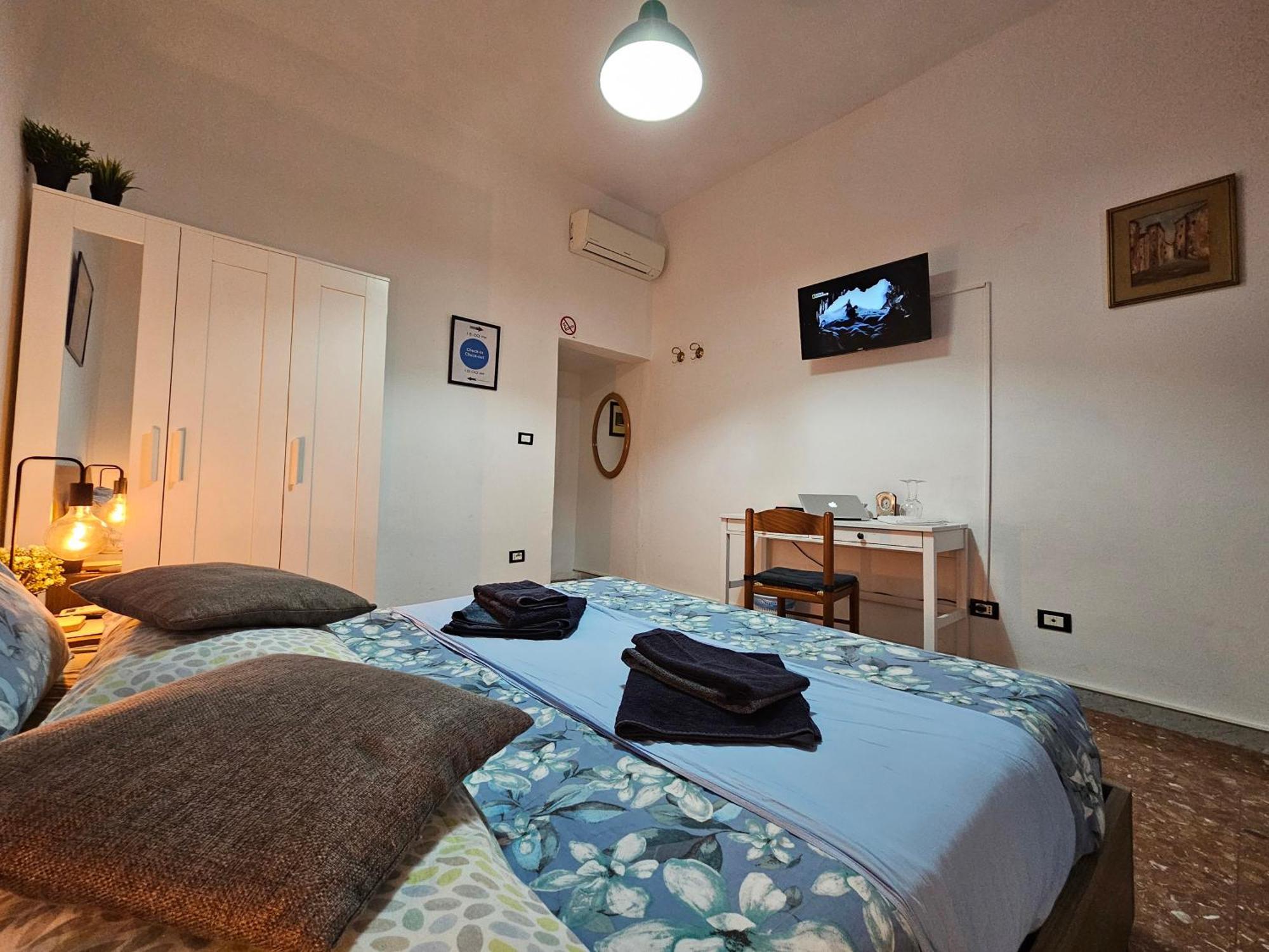Eva Capital Guest House Vitinia 외부 사진
